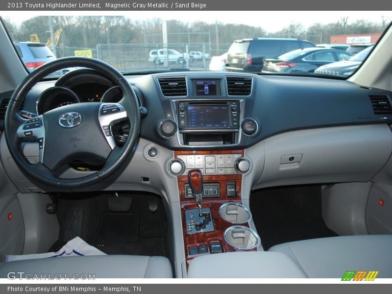 Magnetic Gray Metallic / Sand Beige 2013 Toyota Highlander Limited
