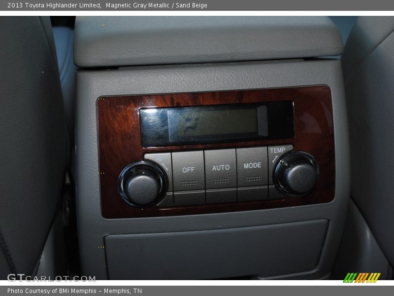 Magnetic Gray Metallic / Sand Beige 2013 Toyota Highlander Limited
