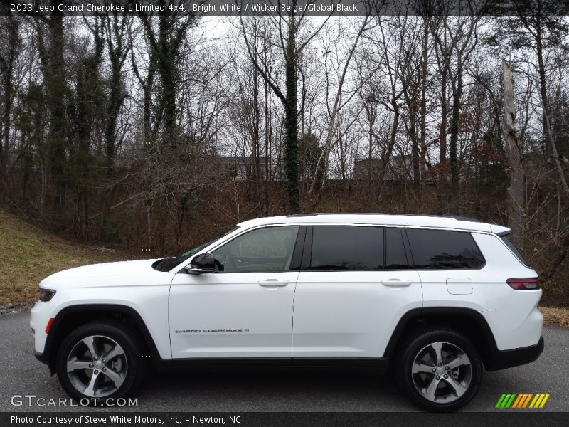 Bright White / Wicker Beige/Global Black 2023 Jeep Grand Cherokee L Limited 4x4