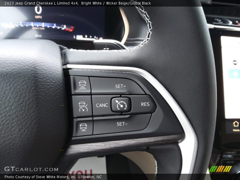 Bright White / Wicker Beige/Global Black 2023 Jeep Grand Cherokee L Limited 4x4