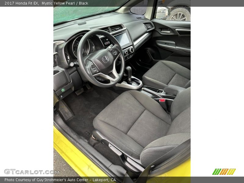 Mystic Yellow Pearl / Black 2017 Honda Fit EX