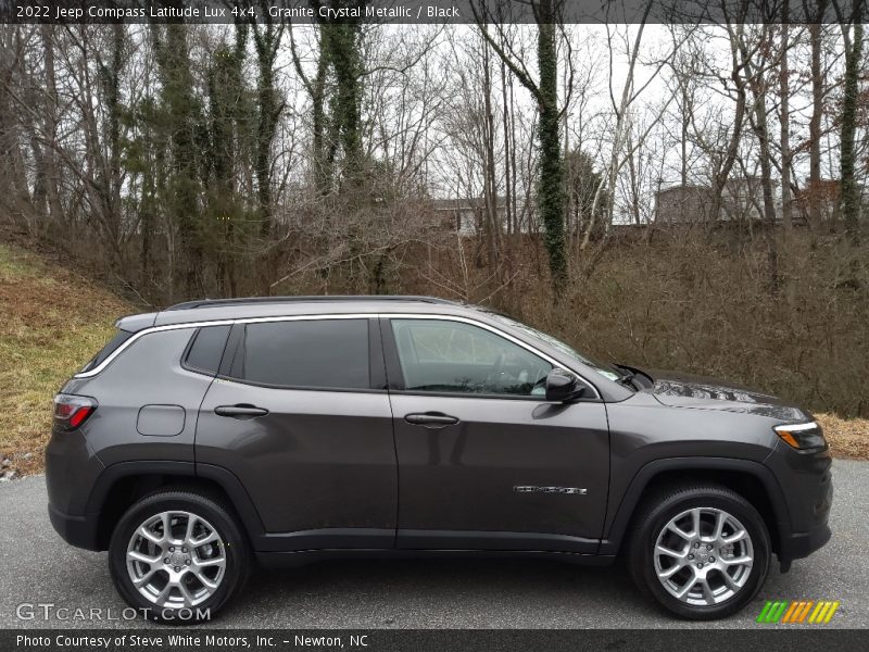 Granite Crystal Metallic / Black 2022 Jeep Compass Latitude Lux 4x4