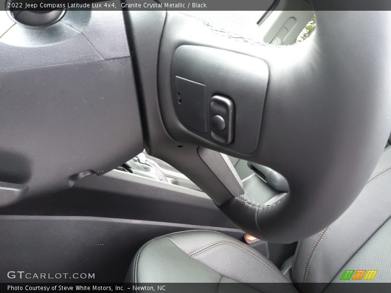 Granite Crystal Metallic / Black 2022 Jeep Compass Latitude Lux 4x4