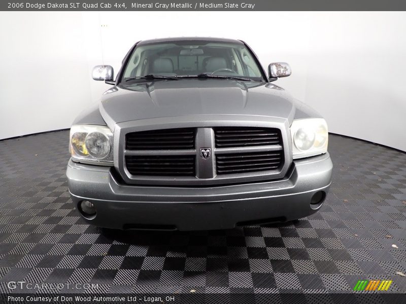 Mineral Gray Metallic / Medium Slate Gray 2006 Dodge Dakota SLT Quad Cab 4x4