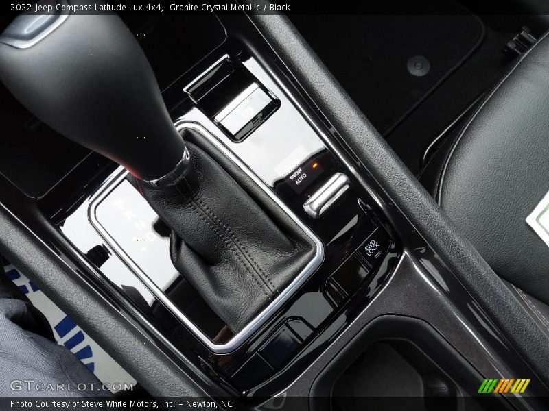 Granite Crystal Metallic / Black 2022 Jeep Compass Latitude Lux 4x4