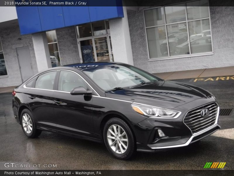 Phantom Black / Gray 2018 Hyundai Sonata SE