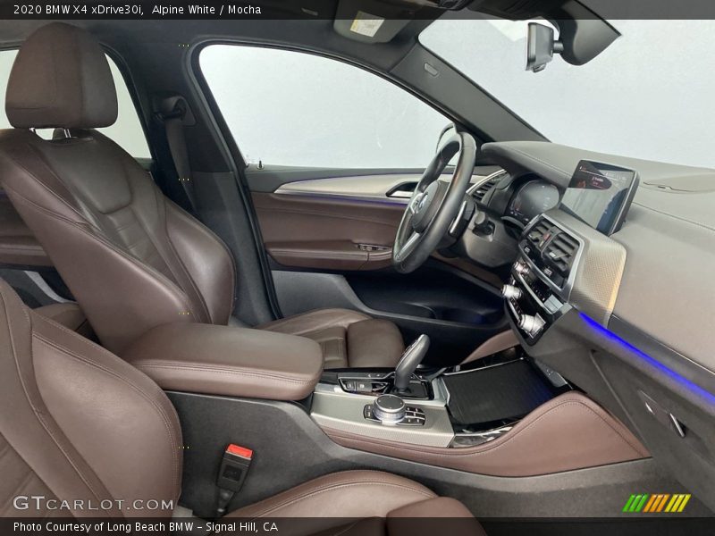 Front Seat of 2020 X4 xDrive30i