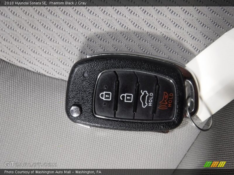 Phantom Black / Gray 2018 Hyundai Sonata SE