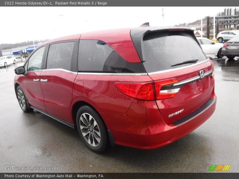 Radiant Red Metallic II / Beige 2022 Honda Odyssey EX-L