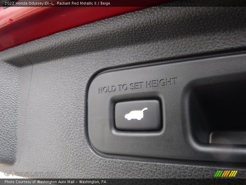 Radiant Red Metallic II / Beige 2022 Honda Odyssey EX-L