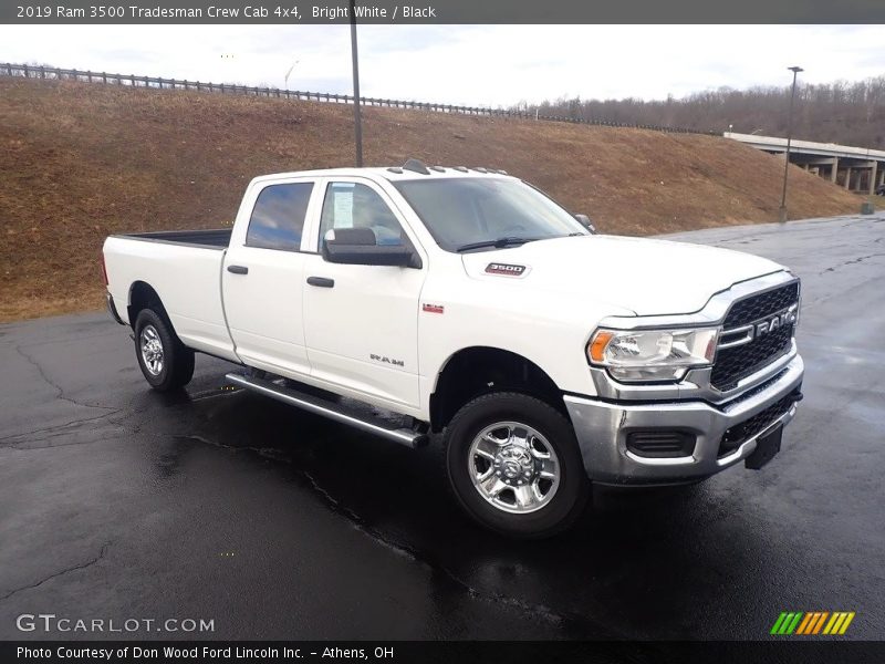 Bright White / Black 2019 Ram 3500 Tradesman Crew Cab 4x4