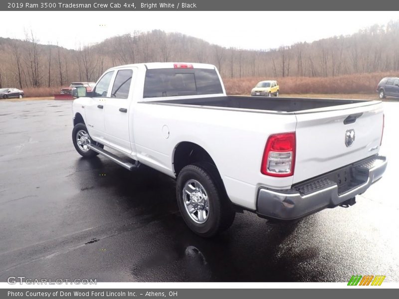 Bright White / Black 2019 Ram 3500 Tradesman Crew Cab 4x4