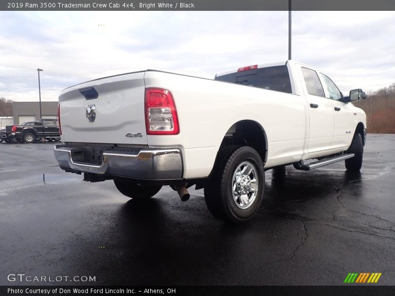 Bright White / Black 2019 Ram 3500 Tradesman Crew Cab 4x4