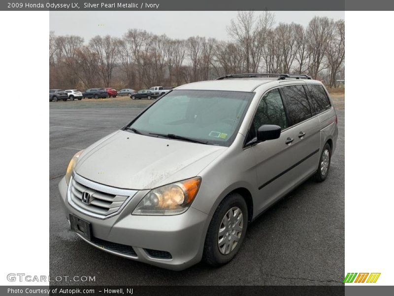 Silver Pearl Metallic / Ivory 2009 Honda Odyssey LX