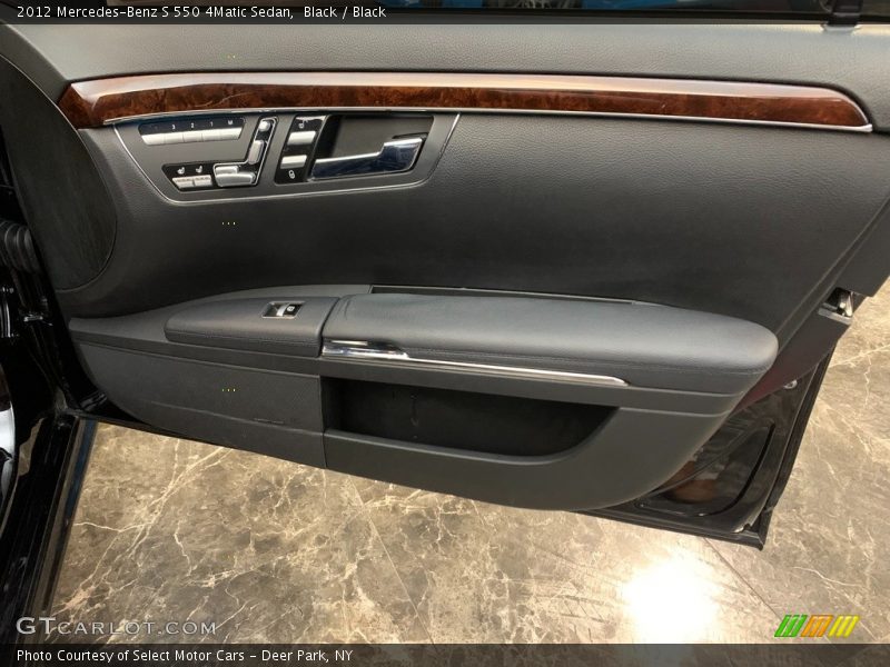 Black / Black 2012 Mercedes-Benz S 550 4Matic Sedan