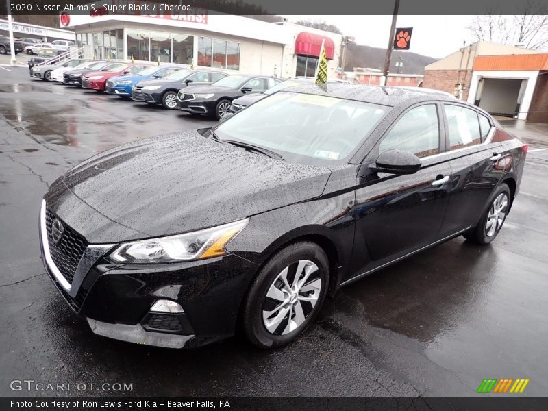 Super Black / Charcoal 2020 Nissan Altima S