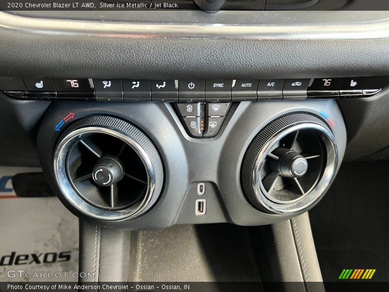 Silver Ice Metallic / Jet Black 2020 Chevrolet Blazer LT AWD