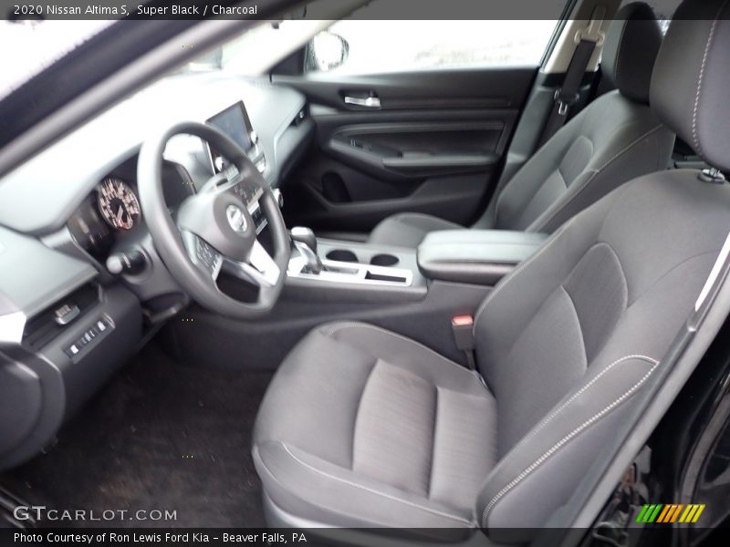 Front Seat of 2020 Altima S