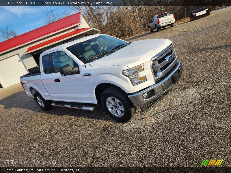 Oxford White / Earth Gray 2017 Ford F150 XLT SuperCab 4x4