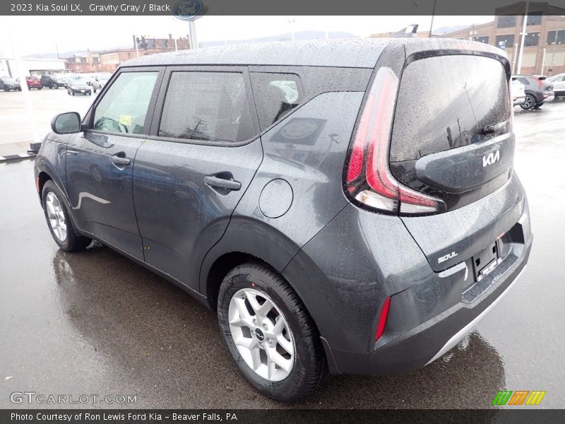 Gravity Gray / Black 2023 Kia Soul LX