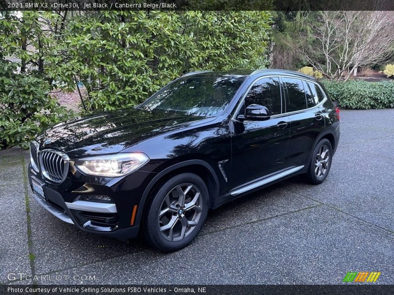 Front 3/4 View of 2021 X3 xDrive30i