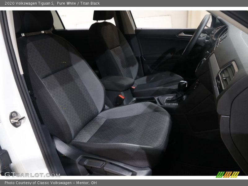 Front Seat of 2020 Tiguan S