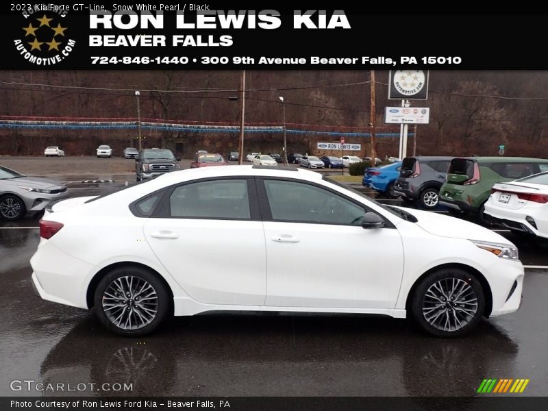 Snow White Pearl / Black 2023 Kia Forte GT-Line