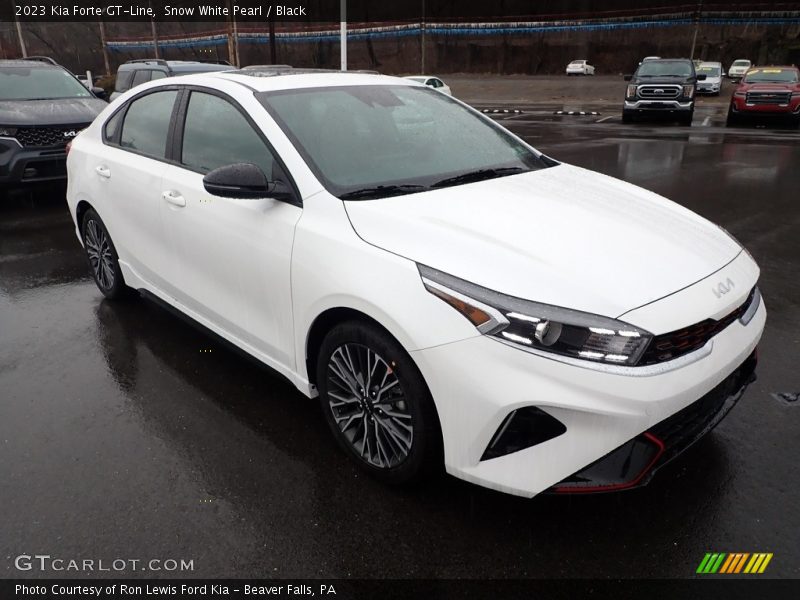 Snow White Pearl / Black 2023 Kia Forte GT-Line