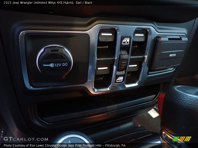 Earl / Black 2023 Jeep Wrangler Unlimited Willys 4XE Hybrid