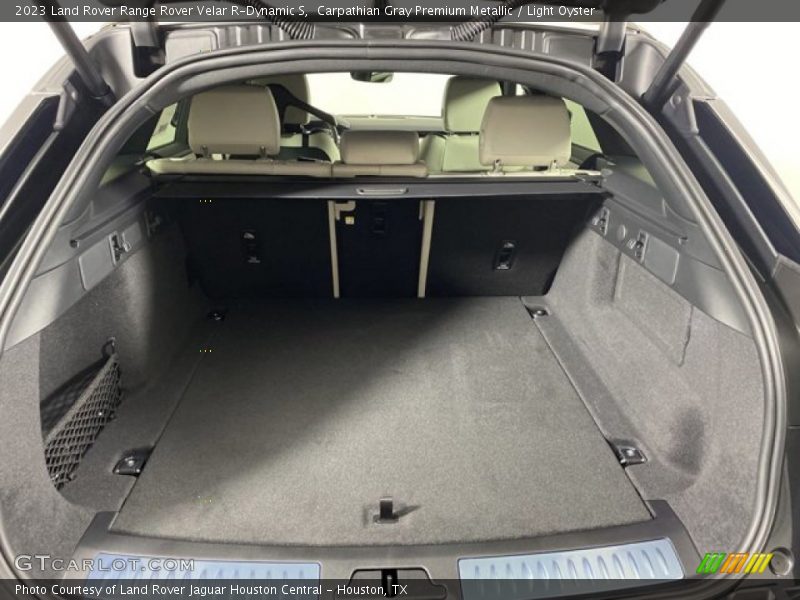 Carpathian Gray Premium Metallic / Light Oyster 2023 Land Rover Range Rover Velar R-Dynamic S