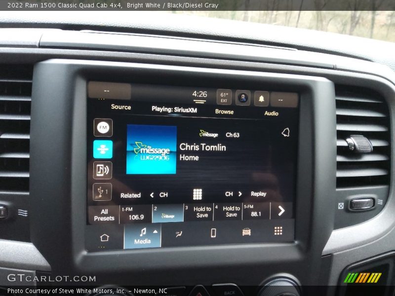 Controls of 2022 1500 Classic Quad Cab 4x4