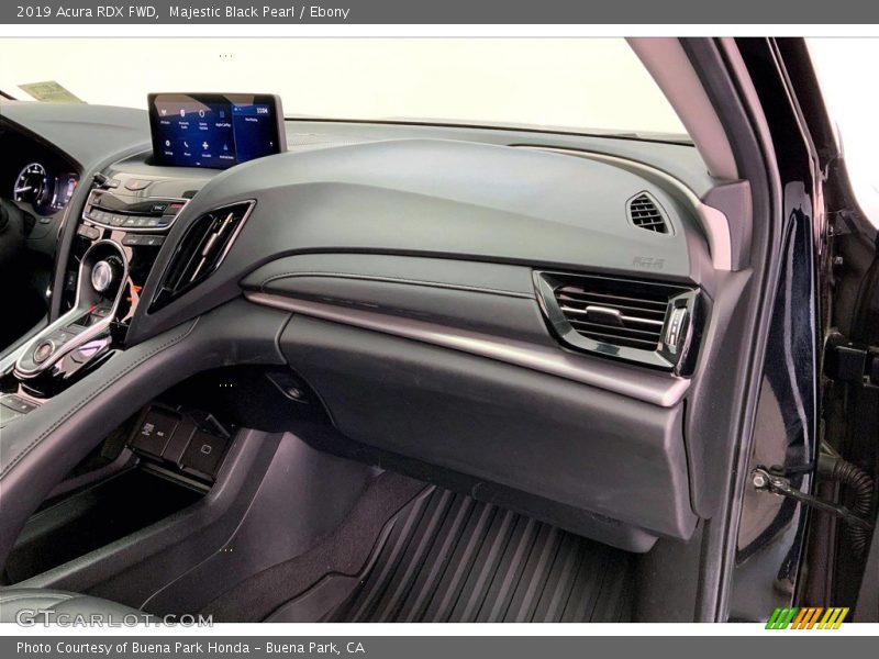 Majestic Black Pearl / Ebony 2019 Acura RDX FWD