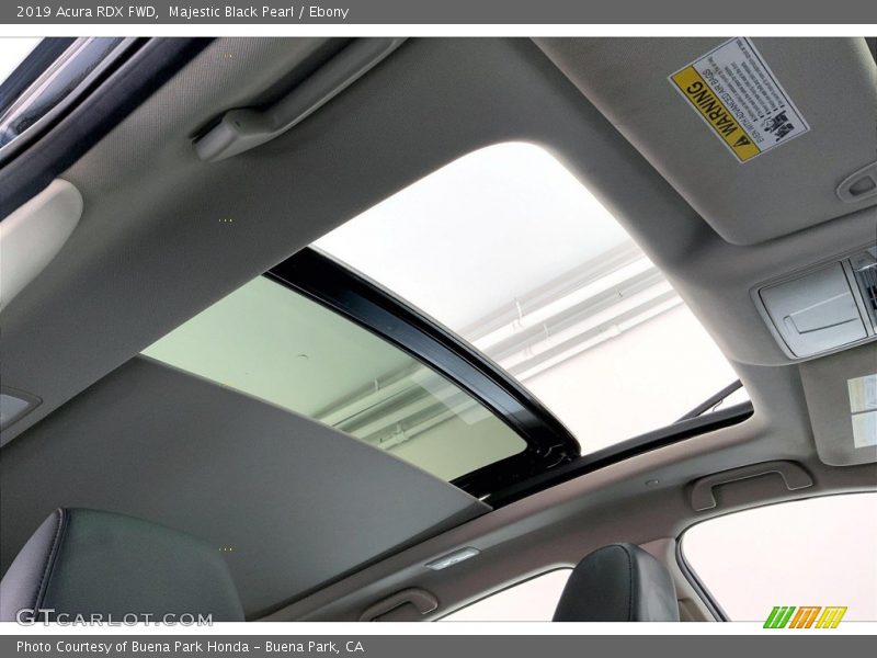 Majestic Black Pearl / Ebony 2019 Acura RDX FWD