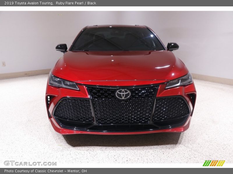  2019 Avalon Touring Ruby Flare Pearl