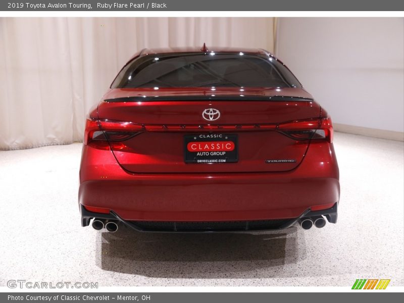 Ruby Flare Pearl / Black 2019 Toyota Avalon Touring