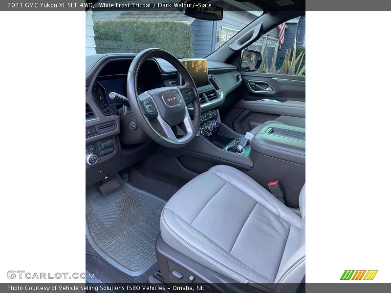 Front Seat of 2021 Yukon XL SLT 4WD