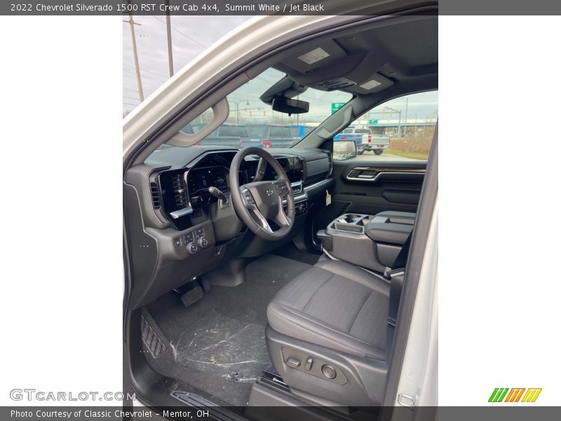 Summit White / Jet Black 2022 Chevrolet Silverado 1500 RST Crew Cab 4x4