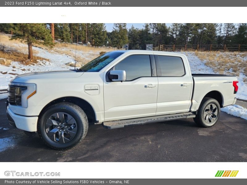  2023 F150 Lightning Lariat 4x4 Oxford White