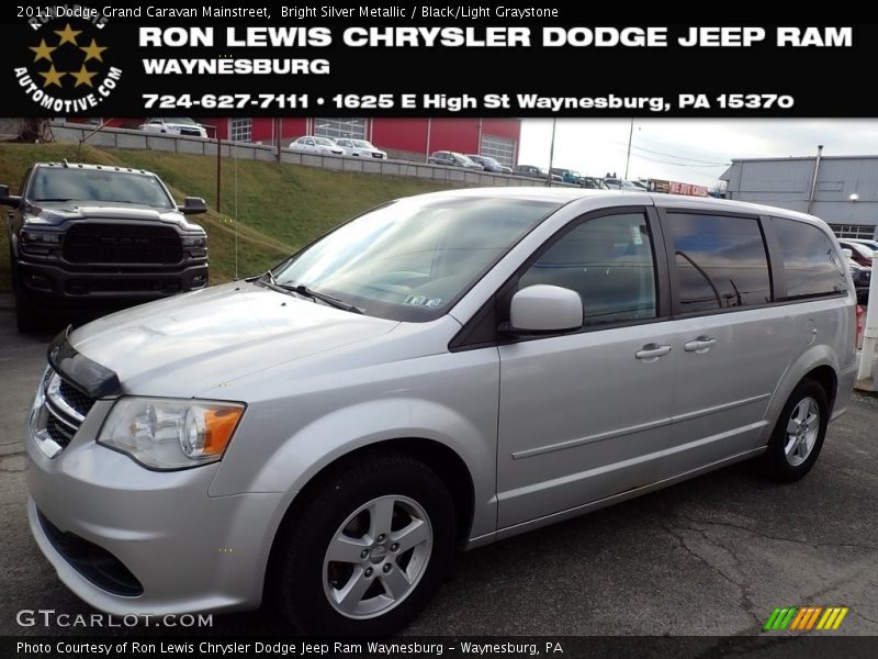 Bright Silver Metallic / Black/Light Graystone 2011 Dodge Grand Caravan Mainstreet