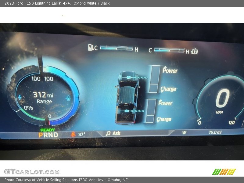 Oxford White / Black 2023 Ford F150 Lightning Lariat 4x4