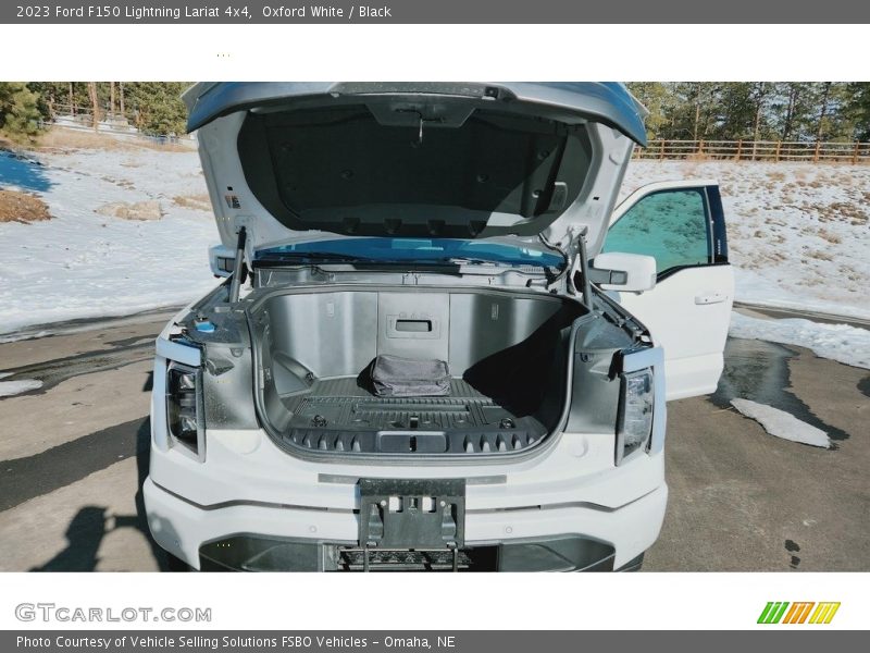  2023 F150 Lightning Lariat 4x4 Trunk