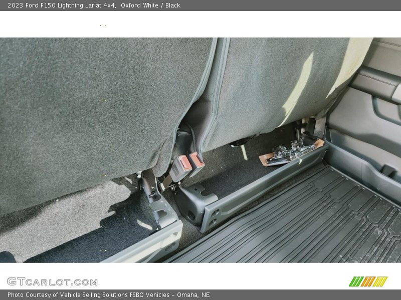 Oxford White / Black 2023 Ford F150 Lightning Lariat 4x4