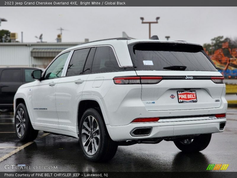 Bright White / Global Black 2023 Jeep Grand Cherokee Overland 4XE