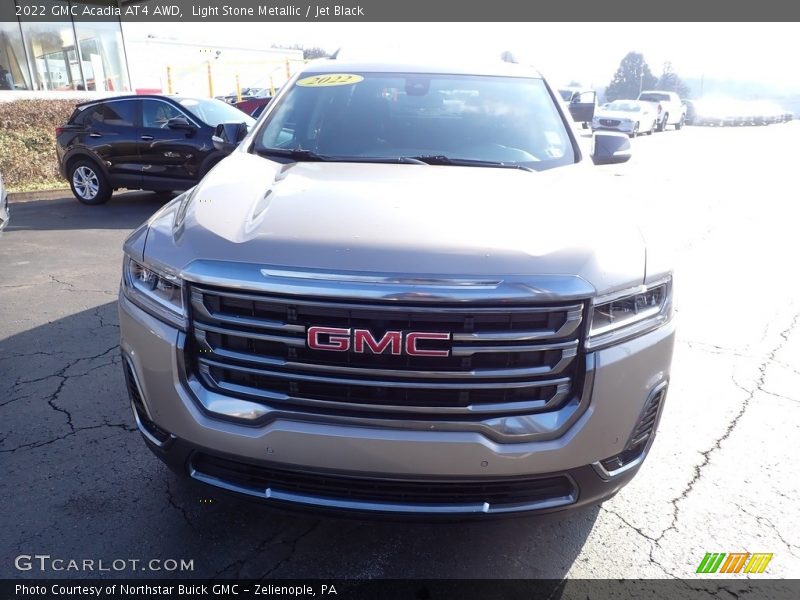 Light Stone Metallic / Jet Black 2022 GMC Acadia AT4 AWD