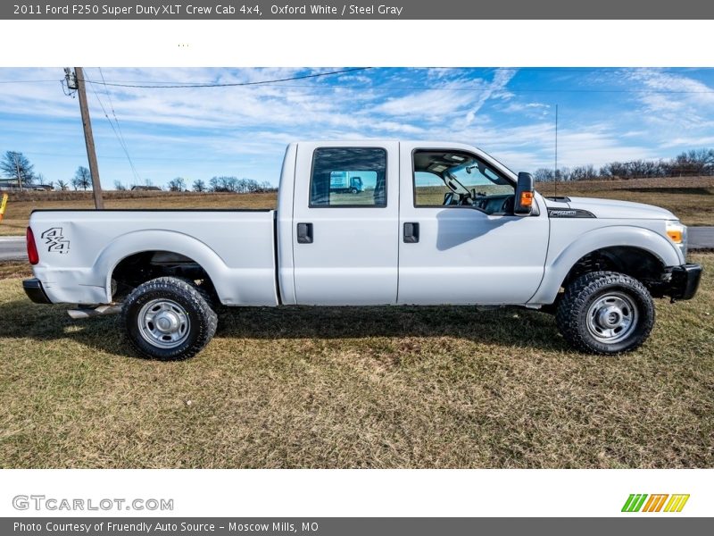 Oxford White / Steel Gray 2011 Ford F250 Super Duty XLT Crew Cab 4x4