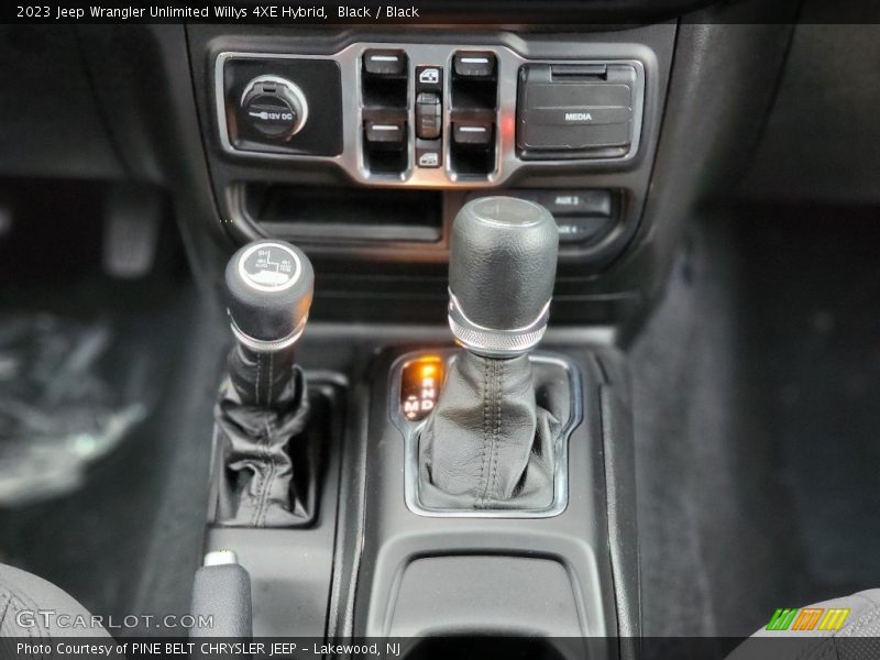  2023 Wrangler Unlimited Willys 4XE Hybrid 8 Speed Automatic Shifter