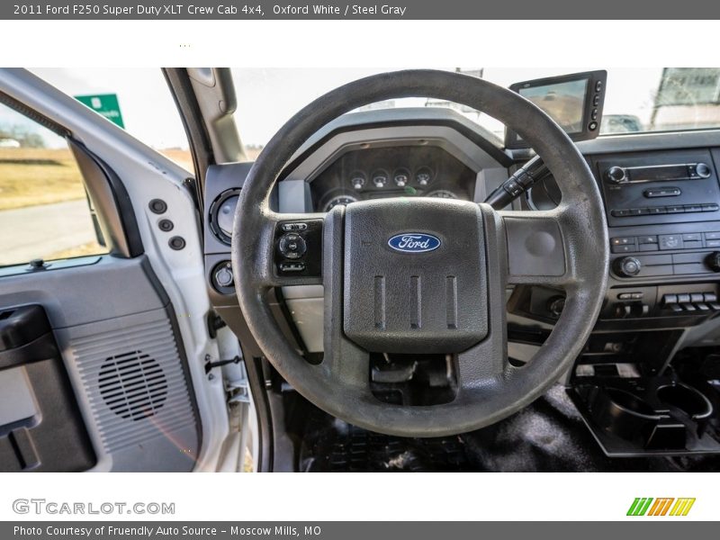 Oxford White / Steel Gray 2011 Ford F250 Super Duty XLT Crew Cab 4x4