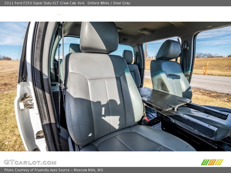 Oxford White / Steel Gray 2011 Ford F250 Super Duty XLT Crew Cab 4x4