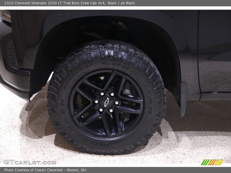 Black / Jet Black 2020 Chevrolet Silverado 1500 LT Trail Boss Crew Cab 4x4
