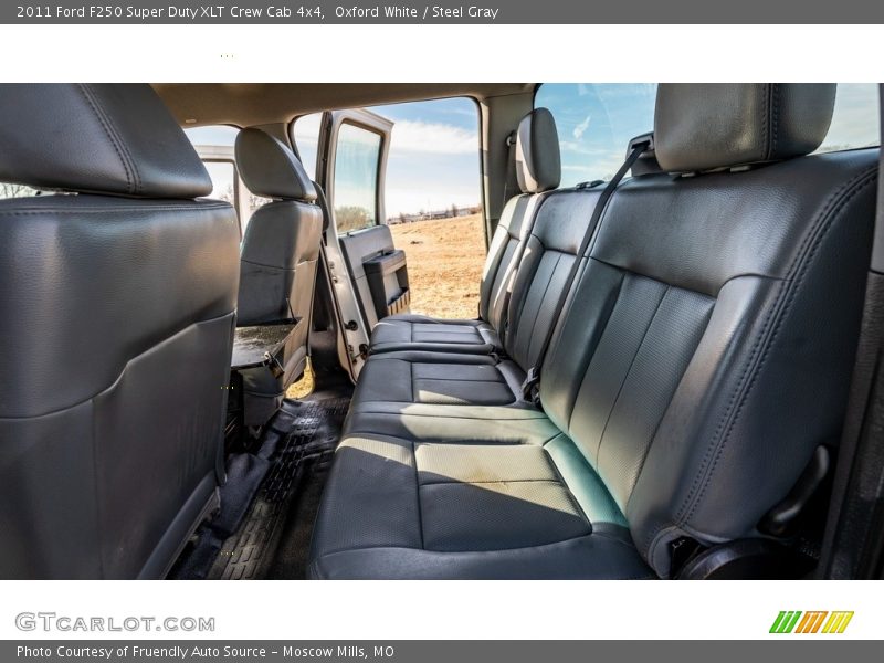 Oxford White / Steel Gray 2011 Ford F250 Super Duty XLT Crew Cab 4x4